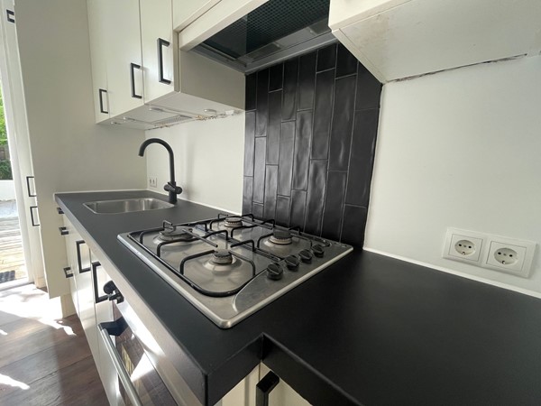 Medium property photo - Ambonstraat 14, 9715 HC Groningen